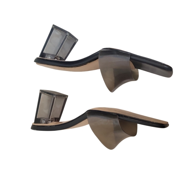 BCBGeneration Luckee Sandal - Picture 4 of 8